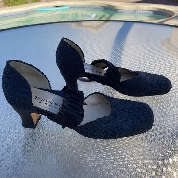 Taryn Rose Black Low Heel EU 37 US 6.5 - Picture 1 of 8